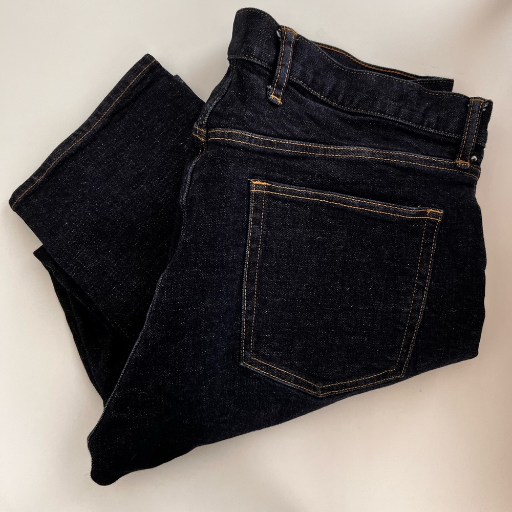 Gap For Good Athletic Taper Jeans 38x36 Dark Rinse